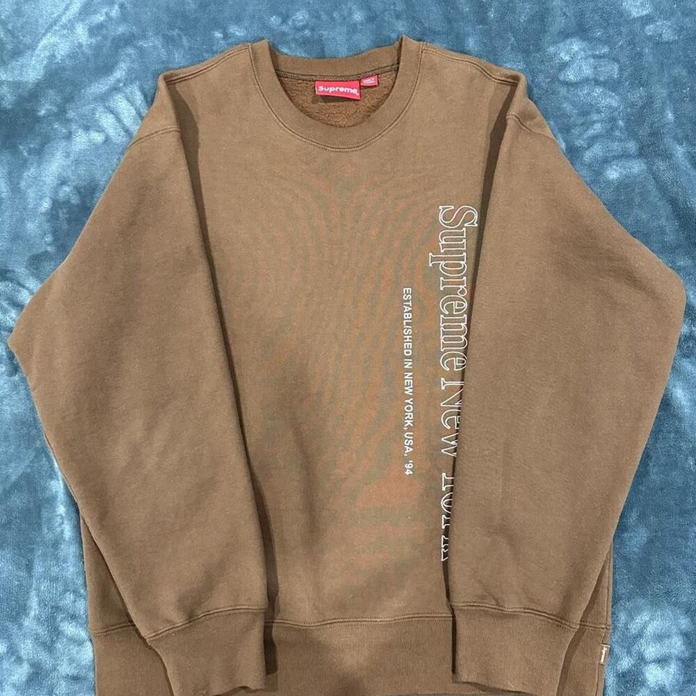 Supreme Men's Brown and Tan Sweatshirt